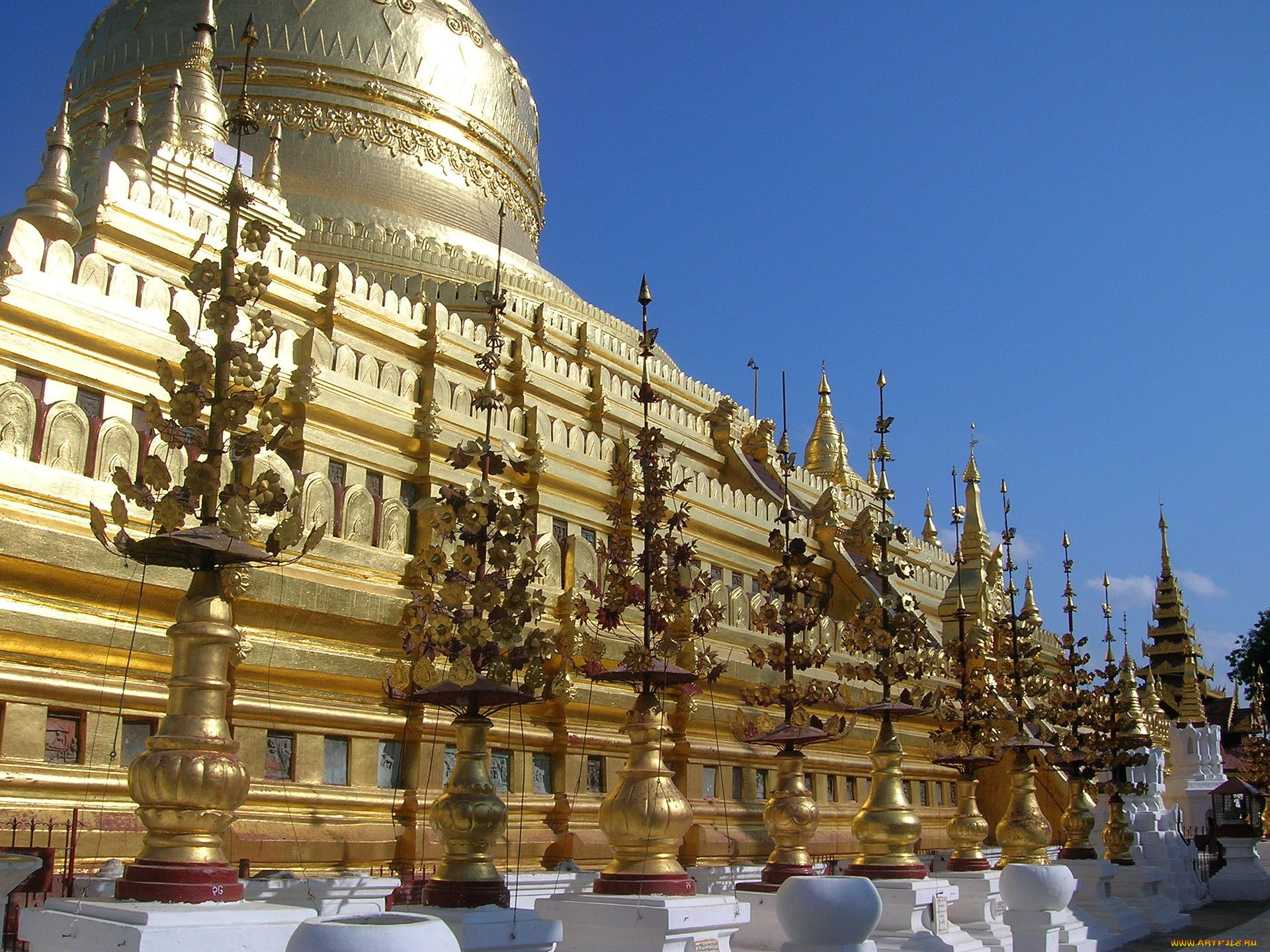 shwezigon, paya, bagan, myanmar, , , , 